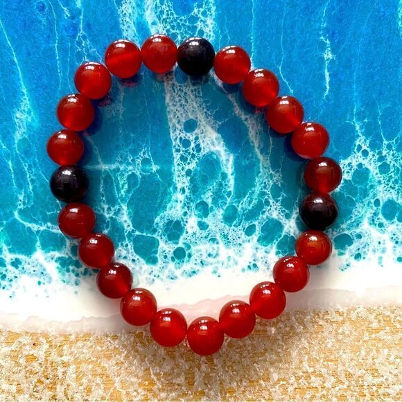 Handmade crystal bracelet // red agate & red tigers eye // 7” average wrist - Picture 2 of 4